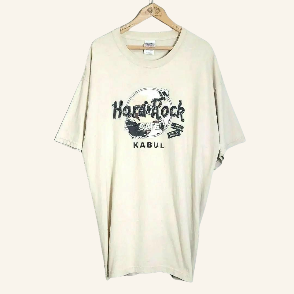 HardRock cafe Kabul T-shirt - TimelessThreadsBoutique